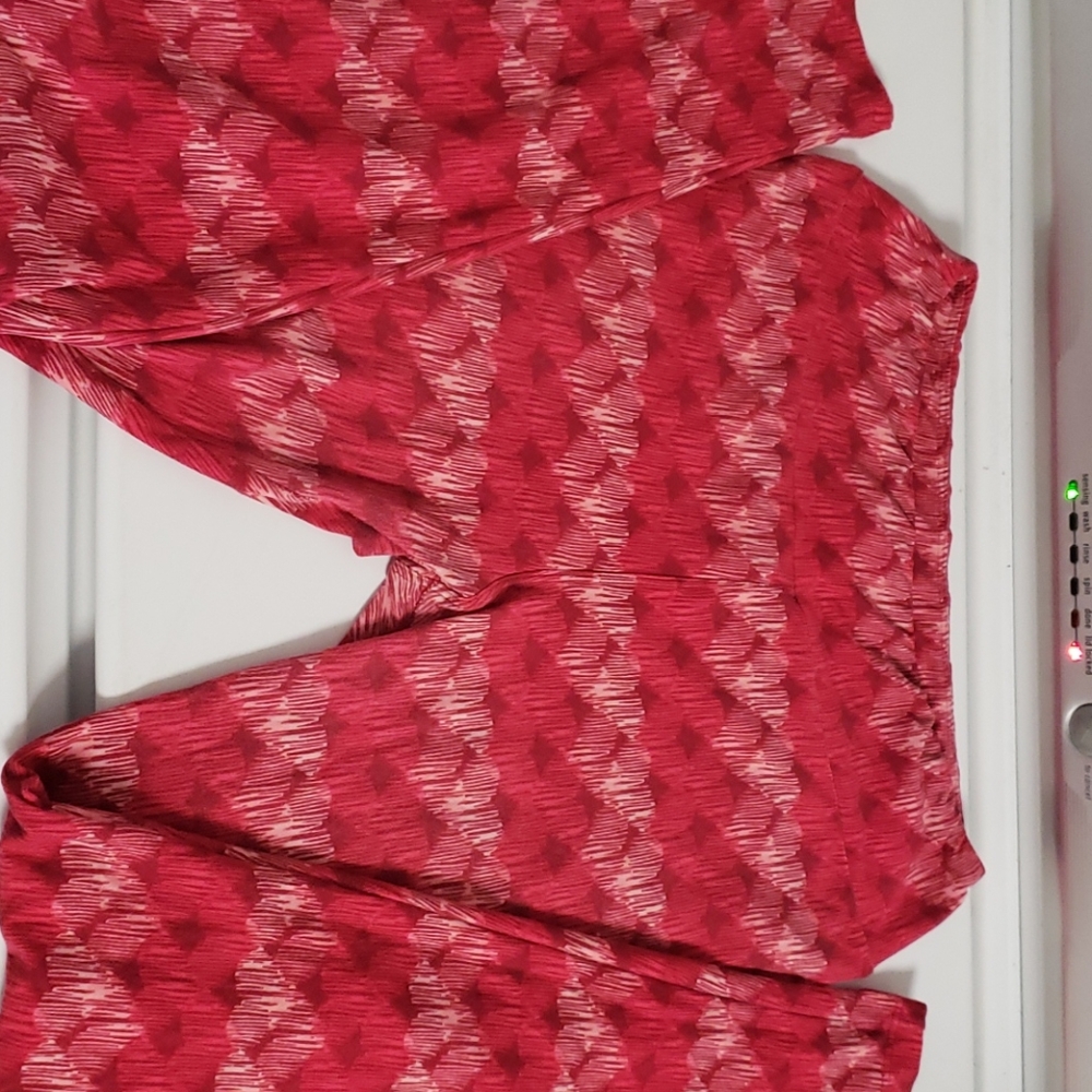 Lula roe gently used one size leggings red/ white